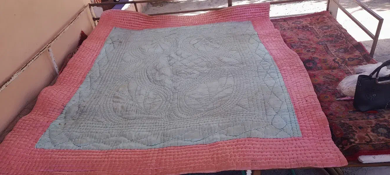 لحاف|رختخواب، بالش، پتو|اراک, |دیوار