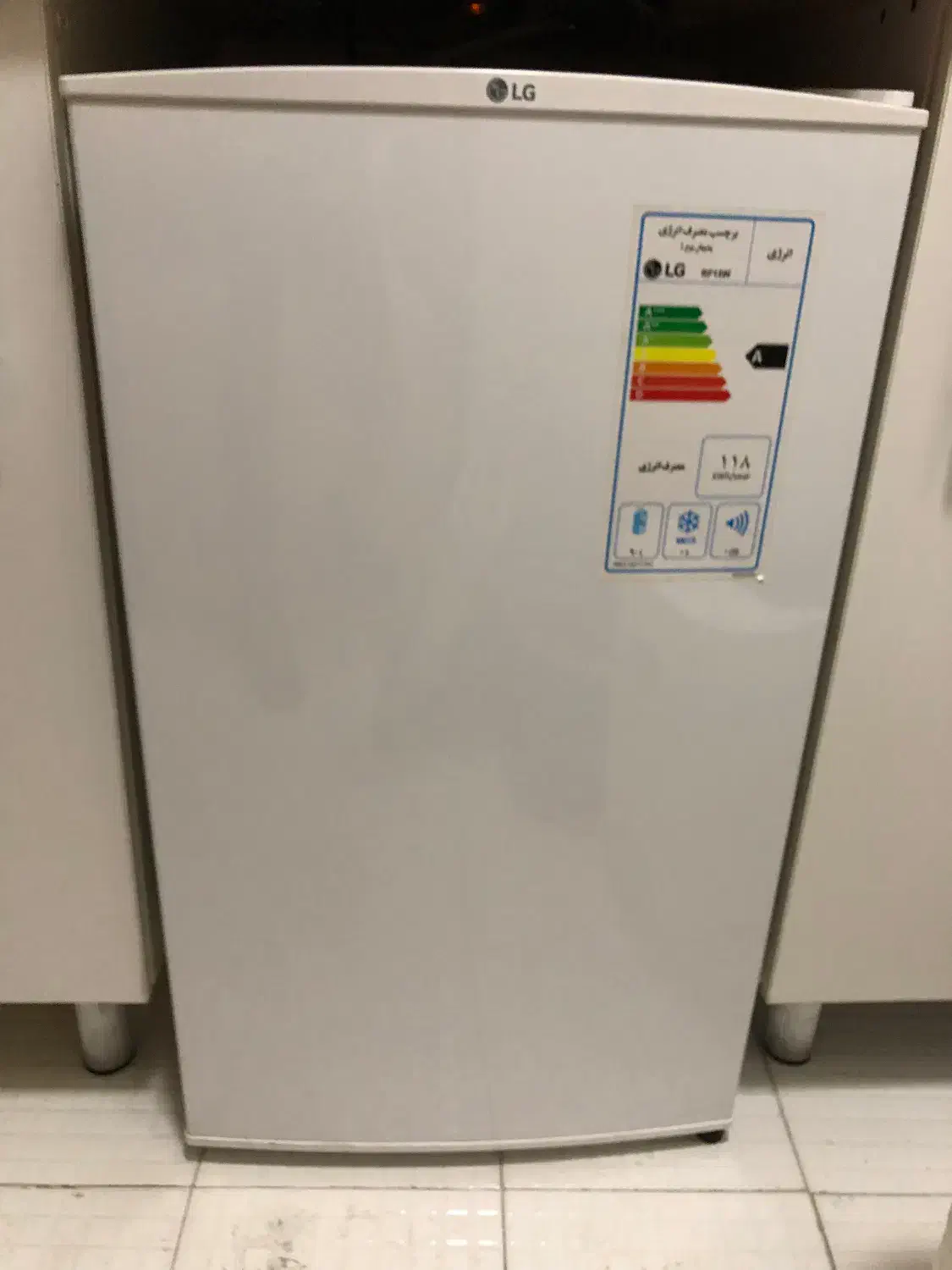 یخچال ال جی ۵ فوت یا یخچال هتلی RF15W|یخچال و فریزر|تهران, ایرانشهر|دیوار