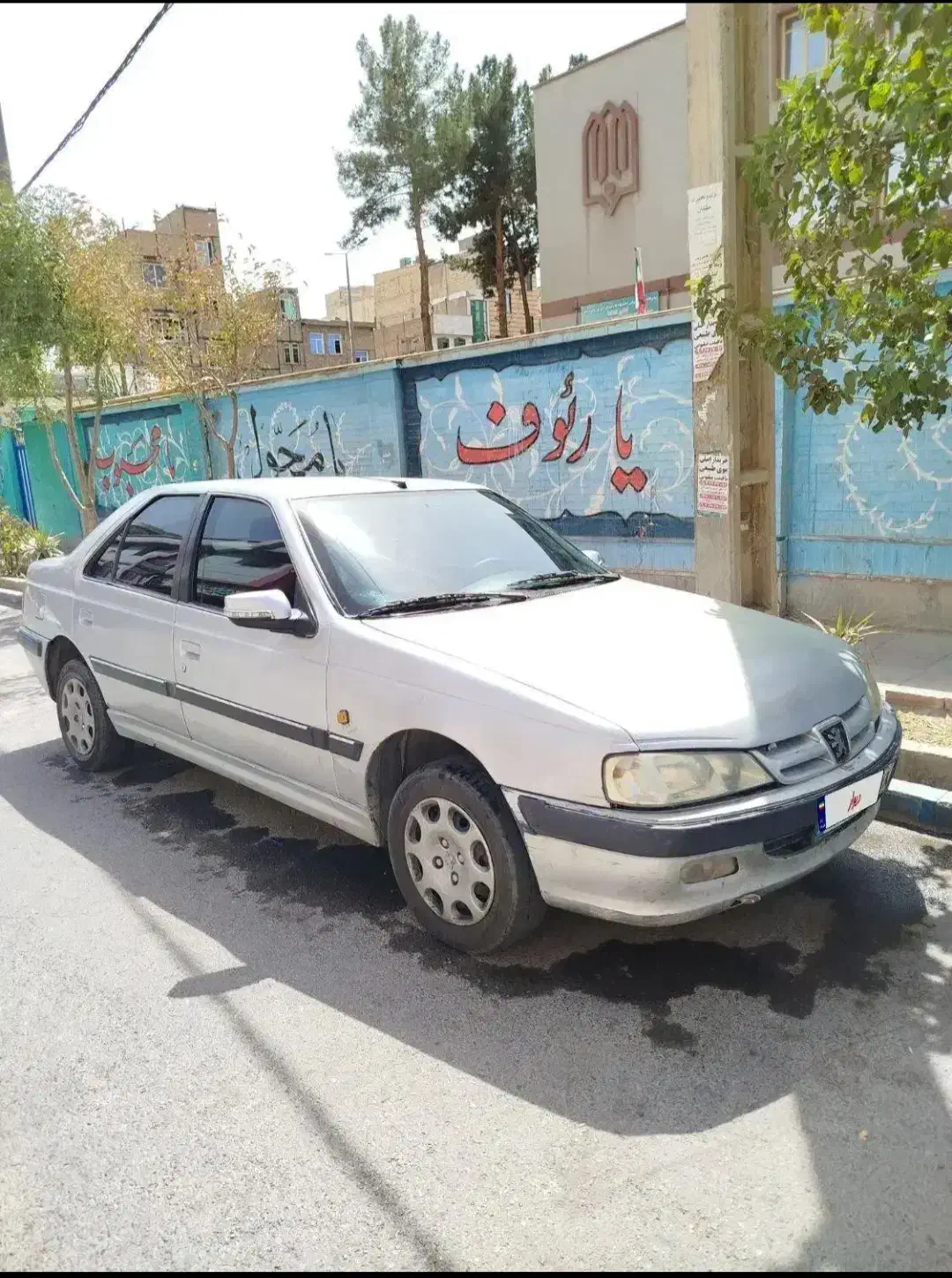 پرشیا مدل ۸۲ نقره ای|خودرو سواری و وانت|قم, آزادگان|دیوار