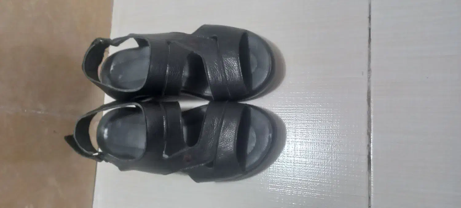 کفش دخترانه راحتی و چرم اصل سایز ۳۸|کیف، کفش، کمربند|مرند, |دیوار