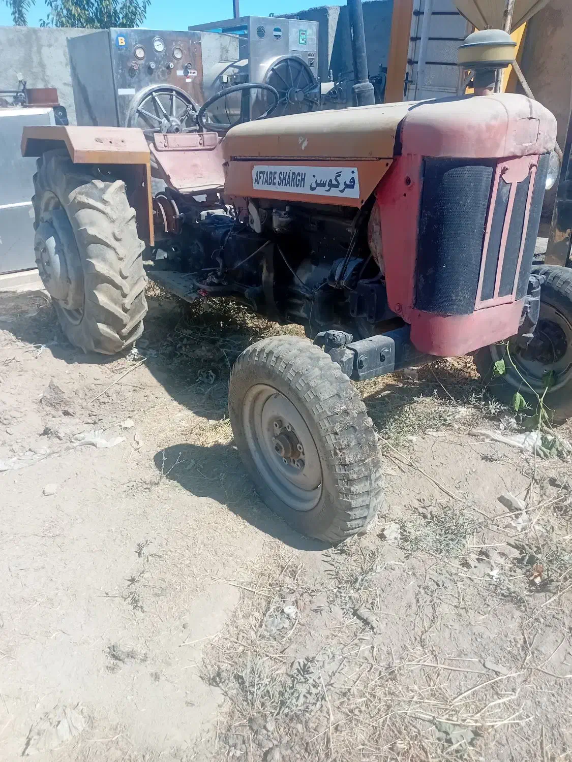 تراکتور فرگوسن 165 قدیمی|خودرو سنگین|ارومیه, |دیوار