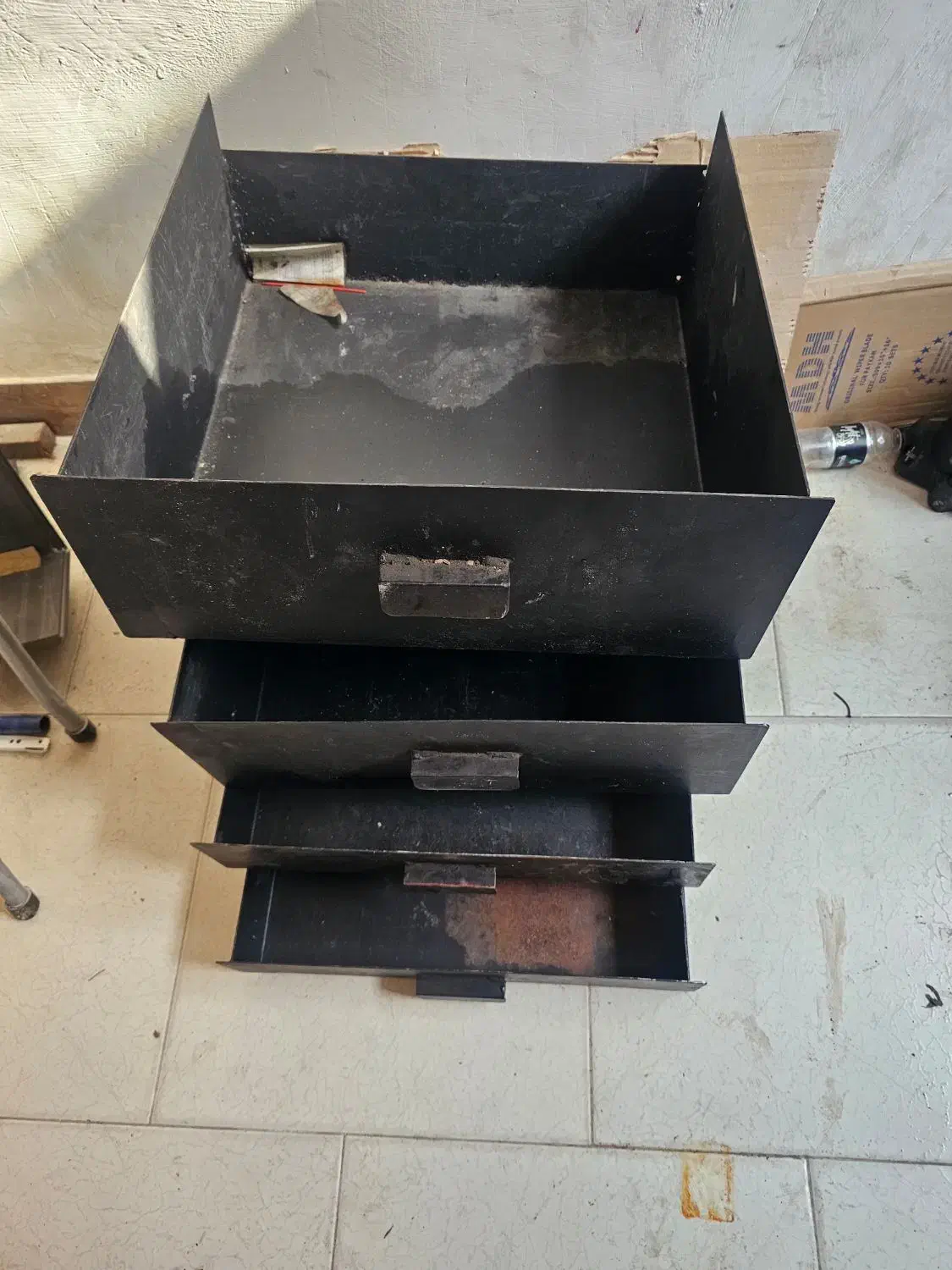 میزکار و پرس تعمیرگاهی|ابزارآلات|خشکبیجار, |دیوار