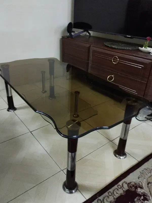 میز جلو مبلی شیشه ای|مبلمان خانگی و میز عسلی|ری, سیزده آبان|دیوار