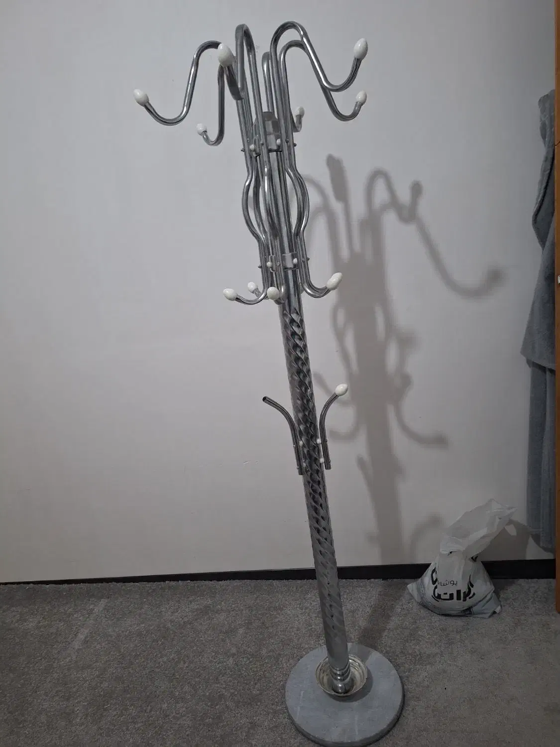 رخت آویز نونو رگال جدا|بندرخت و رخت‌آویز|مسجد سلیمان, |دیوار