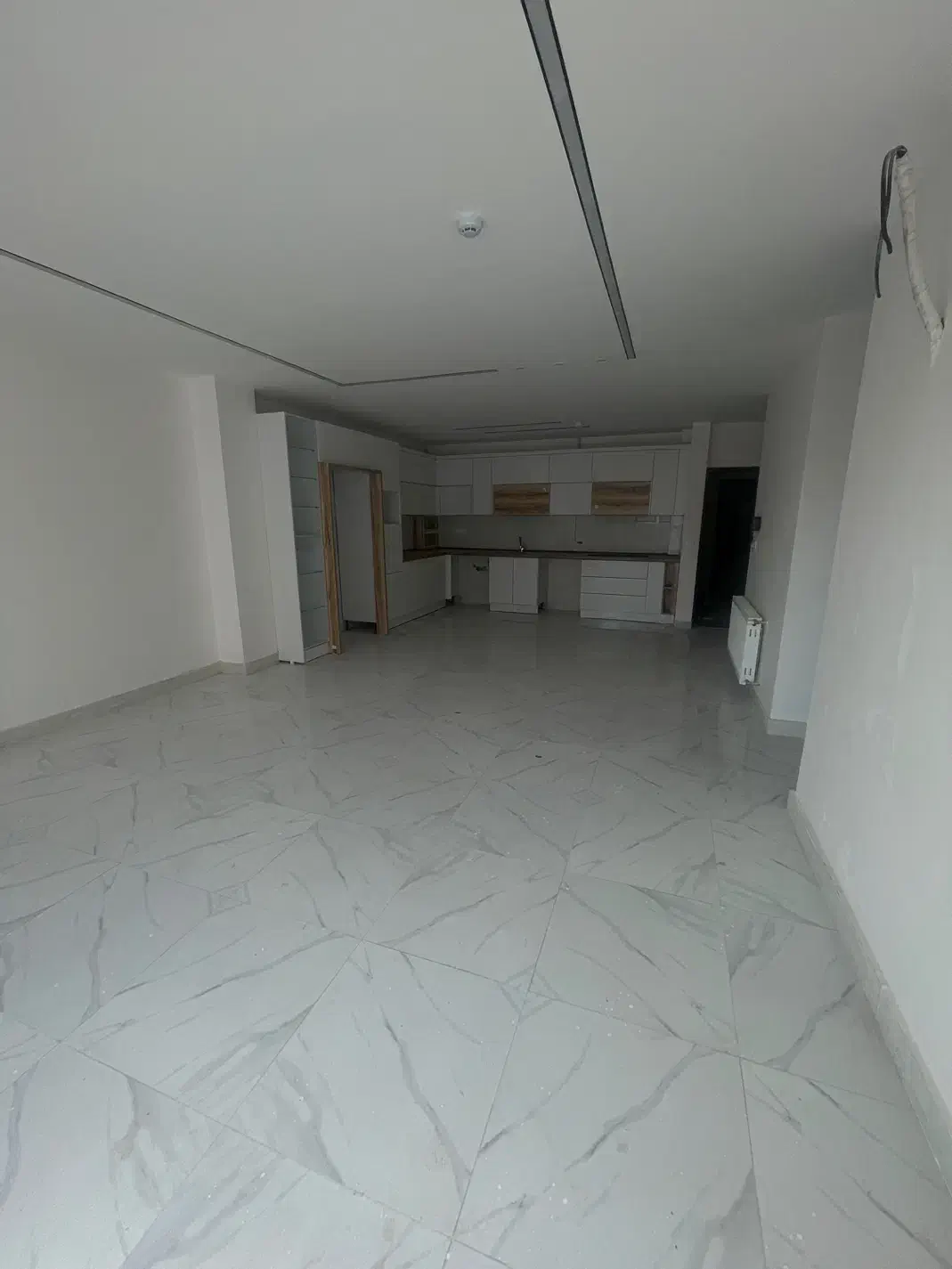 اپارتمان ۱۰۰متری سرگل|اجارهٔ آپارتمان|رشت, معلم|دیوار