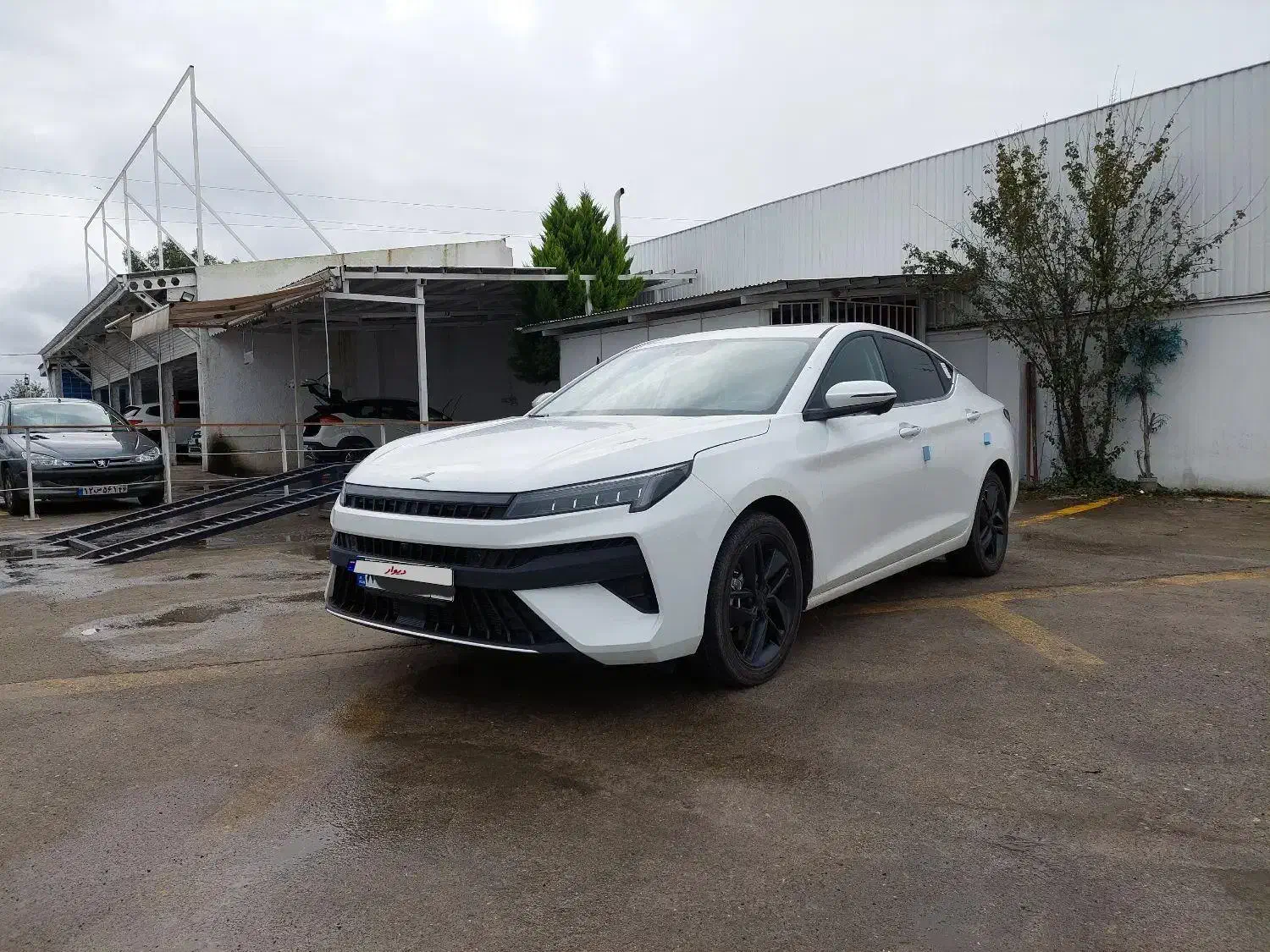 پیش فروش نقدی KMC J7 فول|خودرو سواری و وانت|رشت, سعدی (تختی)|دیوار