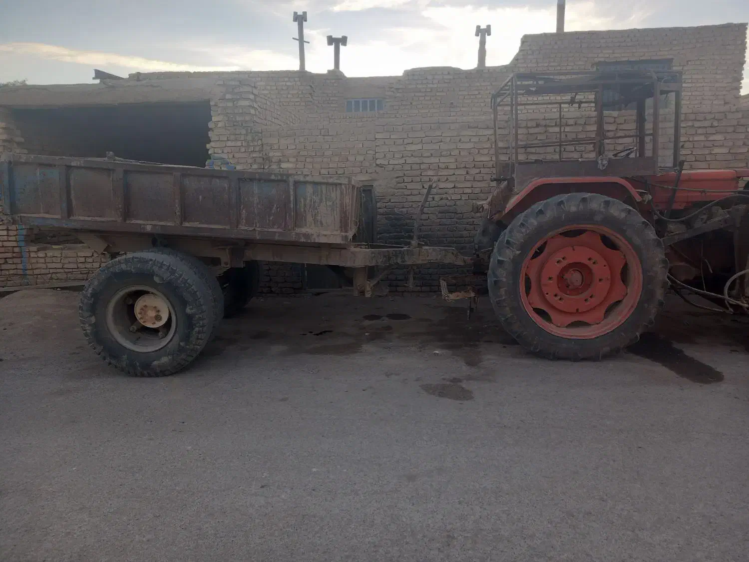 تراکتور لودری رومانی|خودرو سنگین|مروست, |دیوار