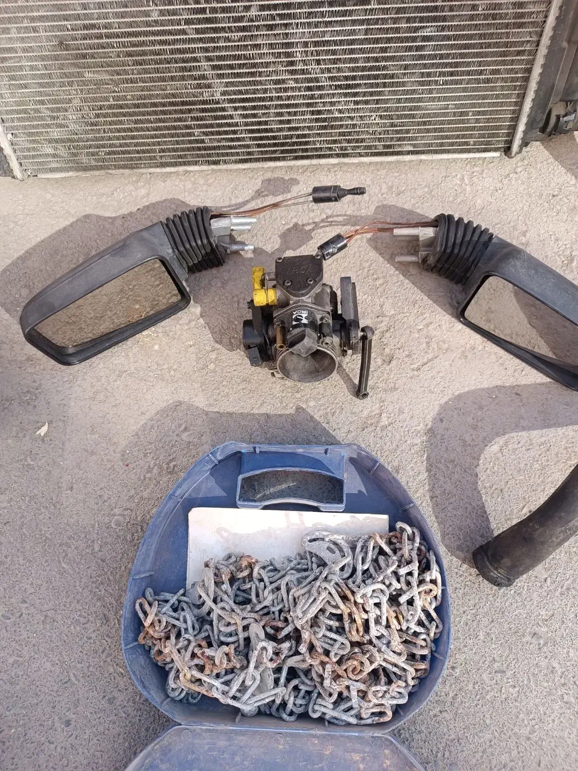 لوازم پژو و زنجیر چرخ پراید رادیاتور 4 لول ولئو|قطعات یدکی و لوازم جانبی|تهران, آذری|دیوار