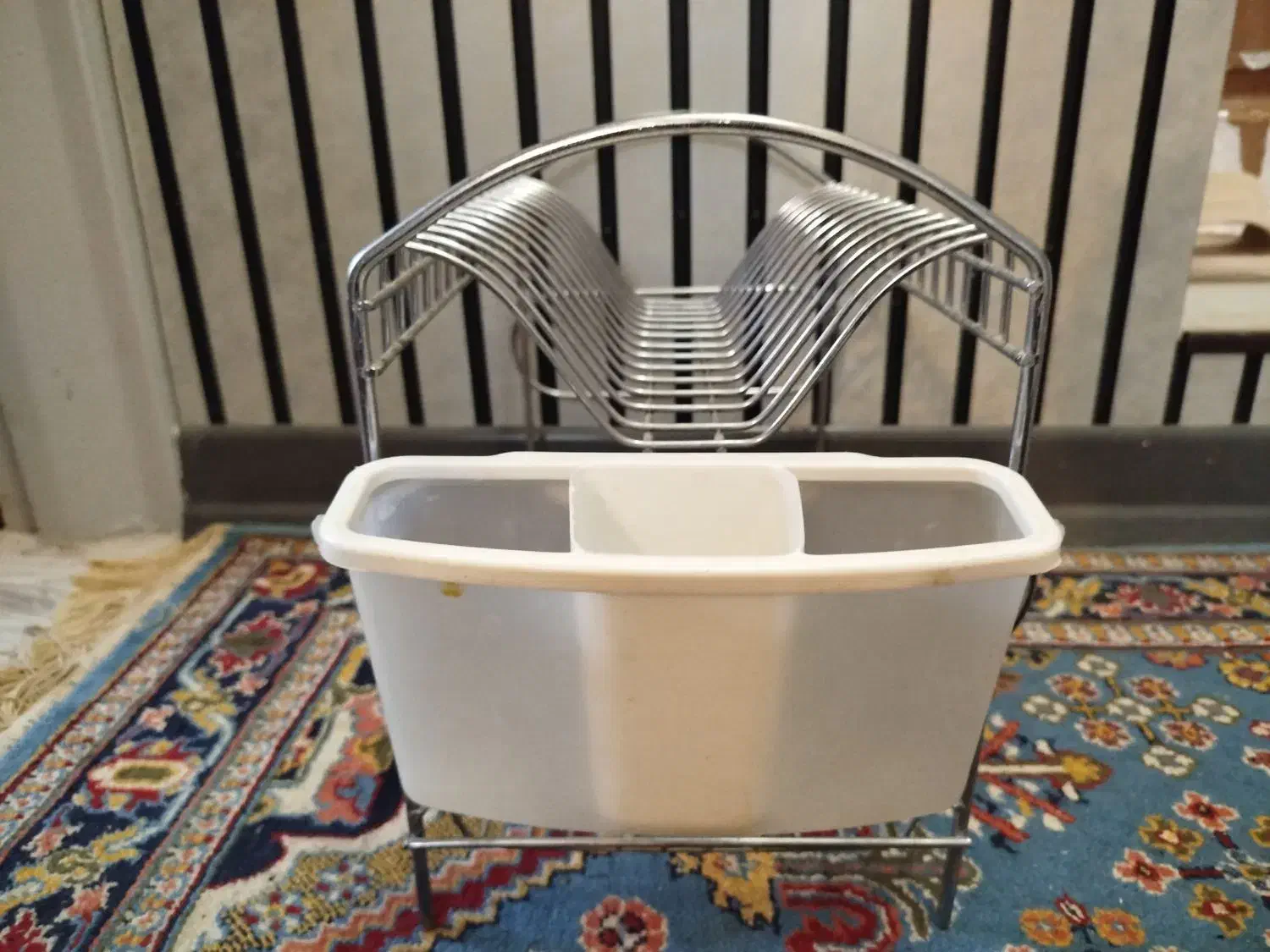 آبچک کنار سینک|آب‌چکان و نظم‌دهنده ظروف|کرمان, |دیوار