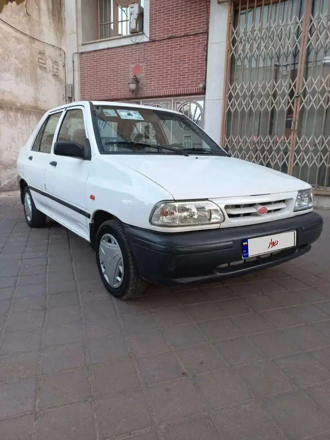 ۹۷بیرنگ/بی ترک/کم کار|خودرو سواری و وانت|کاشان, سه راه پرورشگاه|دیوار