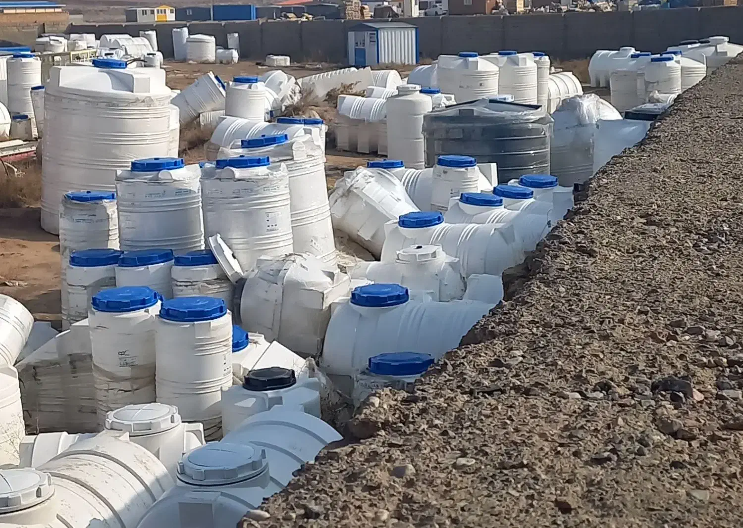 مخزن تانکر  پلیمری|مصالح و تجهیزات ساختمان|تبریز, |دیوار