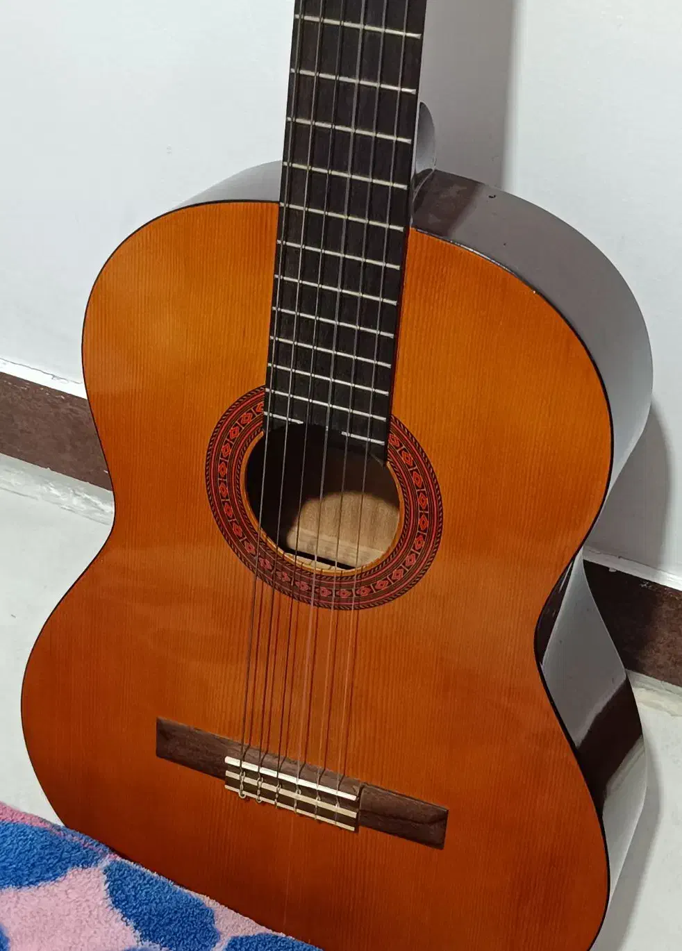 yamaha cm40 گیتار اصلی|گیتار، بیس، امپلیفایر|رشت, استقامت ۱|دیوار