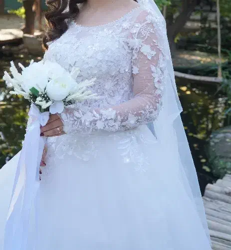 لباس عروس (با قیمت یک لباس عروس ، سه تا لباس بخر)|لباس|فردیس, قریشی|دیوار