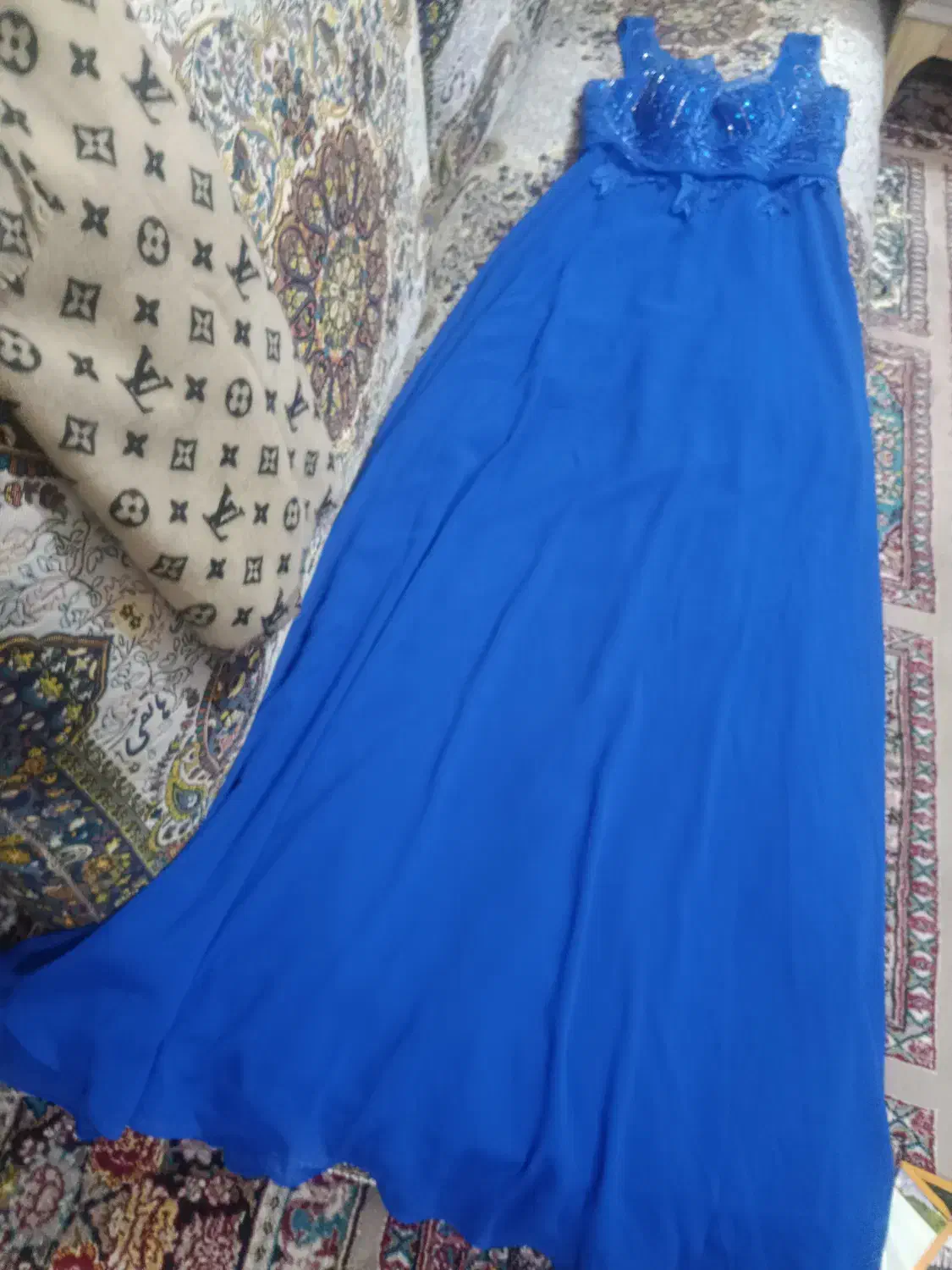 لباس مجلسی|لباس|کرمان, |دیوار