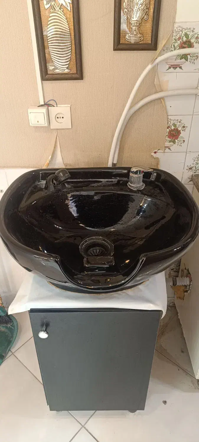 فروش تجهیزات آرایشگاه|آرایشگاه و سالن‌های زیبایی|بجنورد, |دیوار