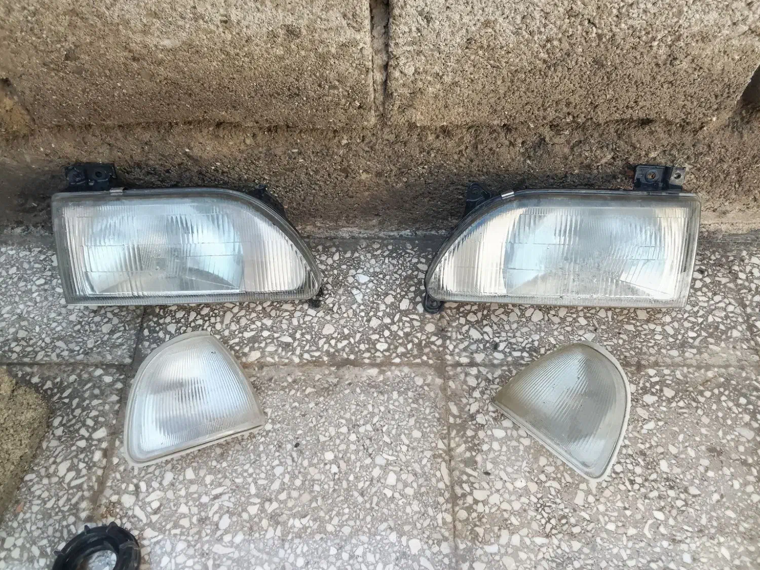 چراغ جلو پراید|قطعات یدکی و لوازم جانبی|دیواندره, |دیوار