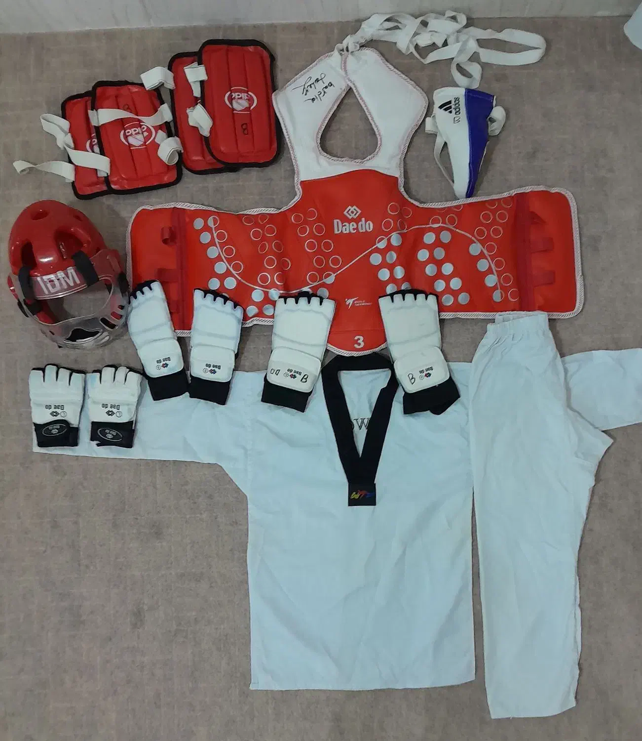 لباس مبارزه تکواندو(کامل)|تجهیزات ورزشی|سلطانیه, |دیوار