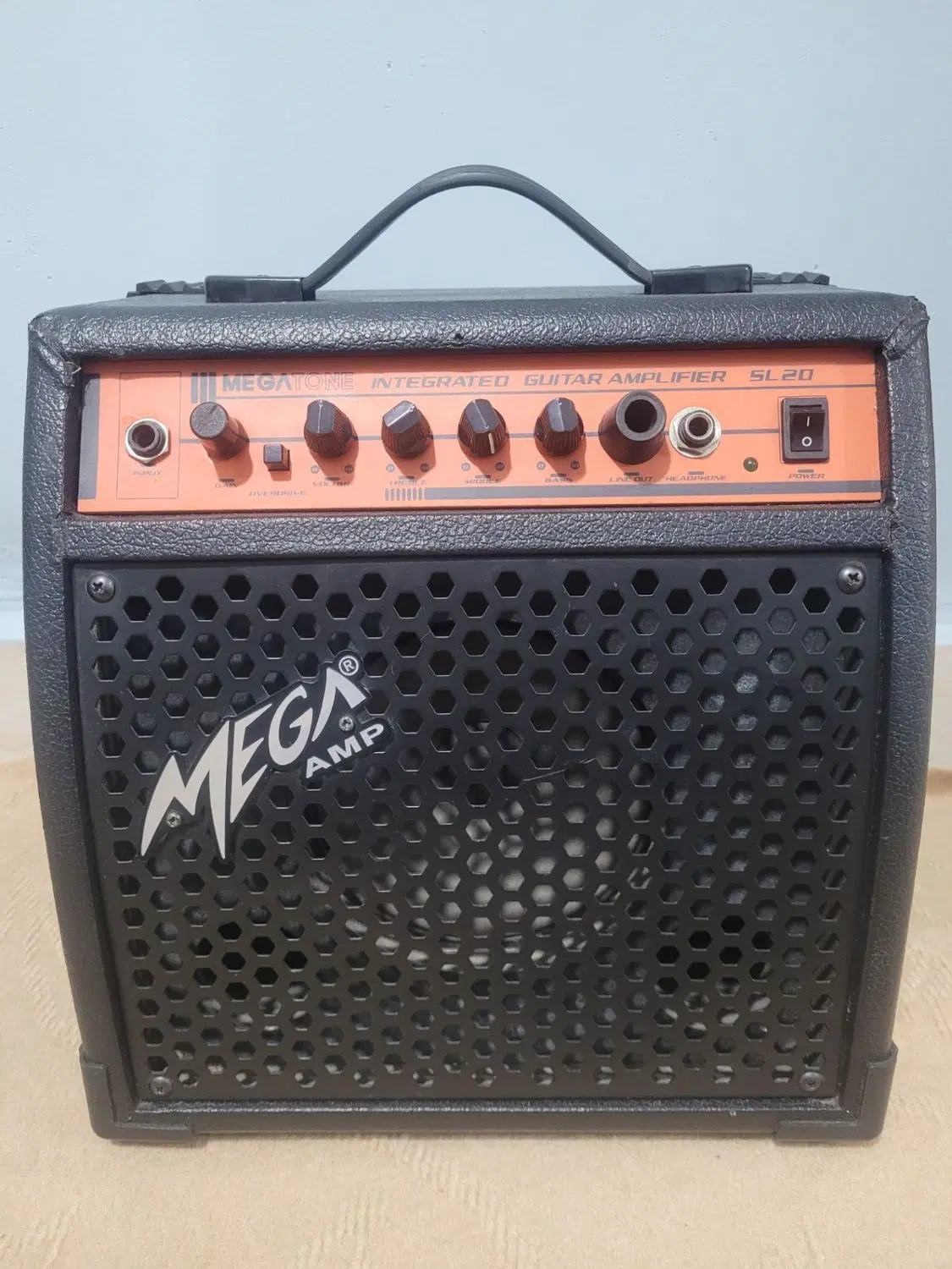 amp mega sl20|گیتار، بیس، امپلیفایر|اصفهان, دشتستان|دیوار