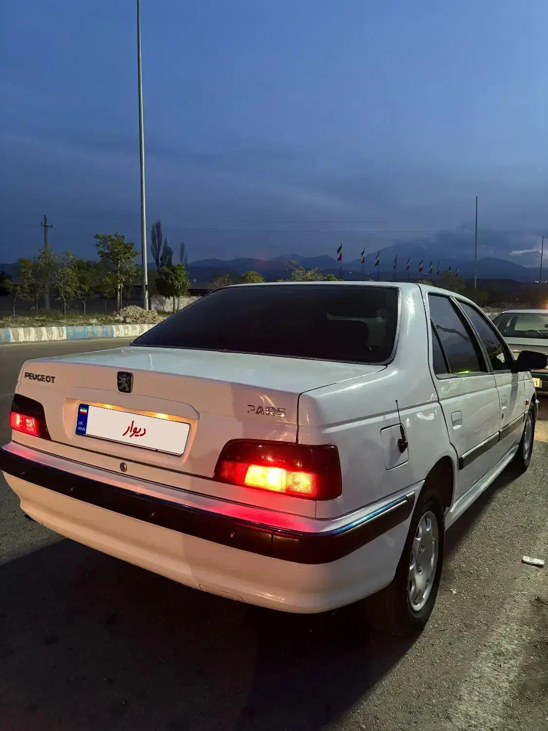 پارس ۹۳ بدون رنگ|خودرو سواری و وانت|اردبیل, |دیوار