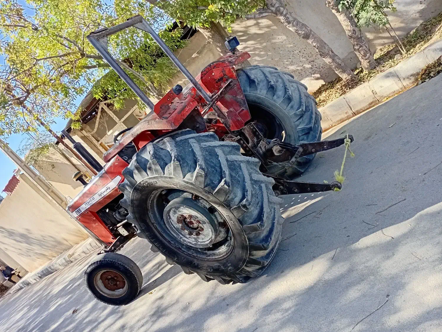 تراکتور ۲۸۵مدل ۷۳|خودرو سنگین|بجنورد, |دیوار