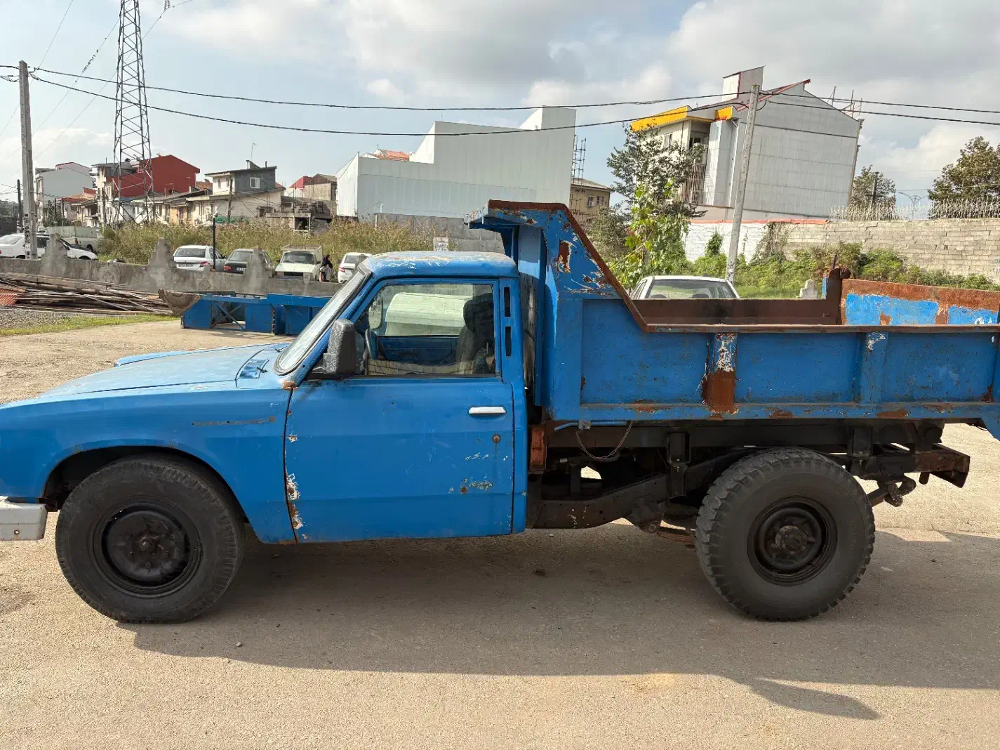 ۷۲به شرط|خودرو سنگین|رشت, پیرکلاچای|دیوار