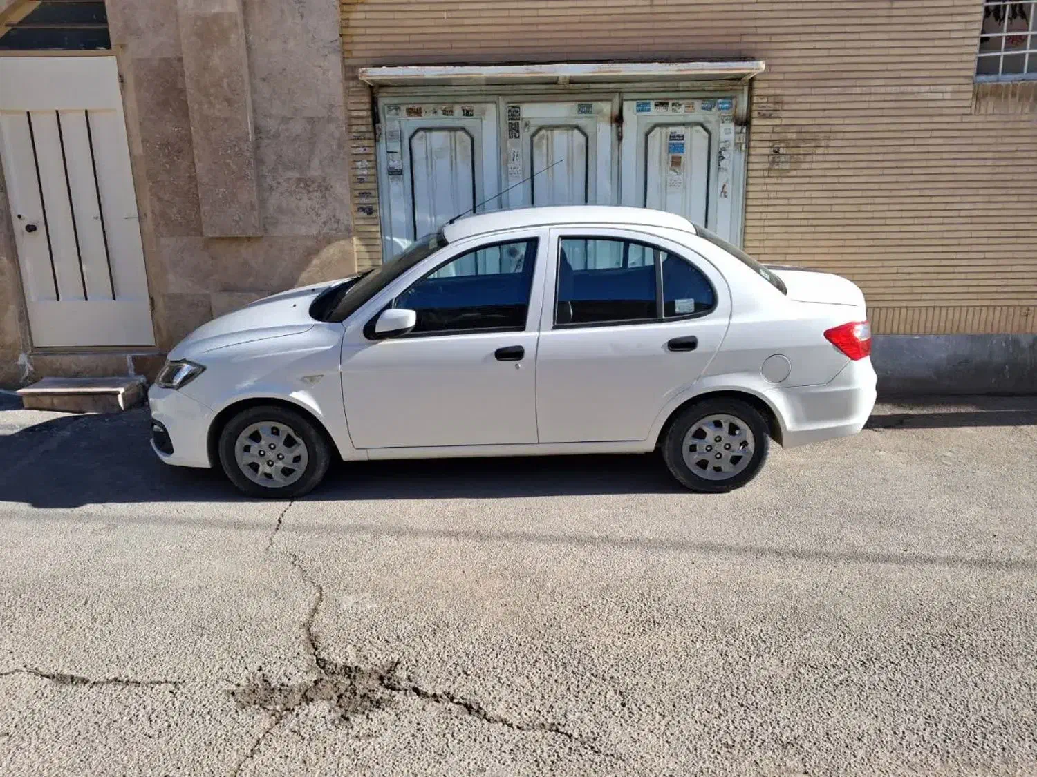 سایناs مدل ۱۴۰۱|خودرو سواری و وانت|خمینی‌شهر, |دیوار