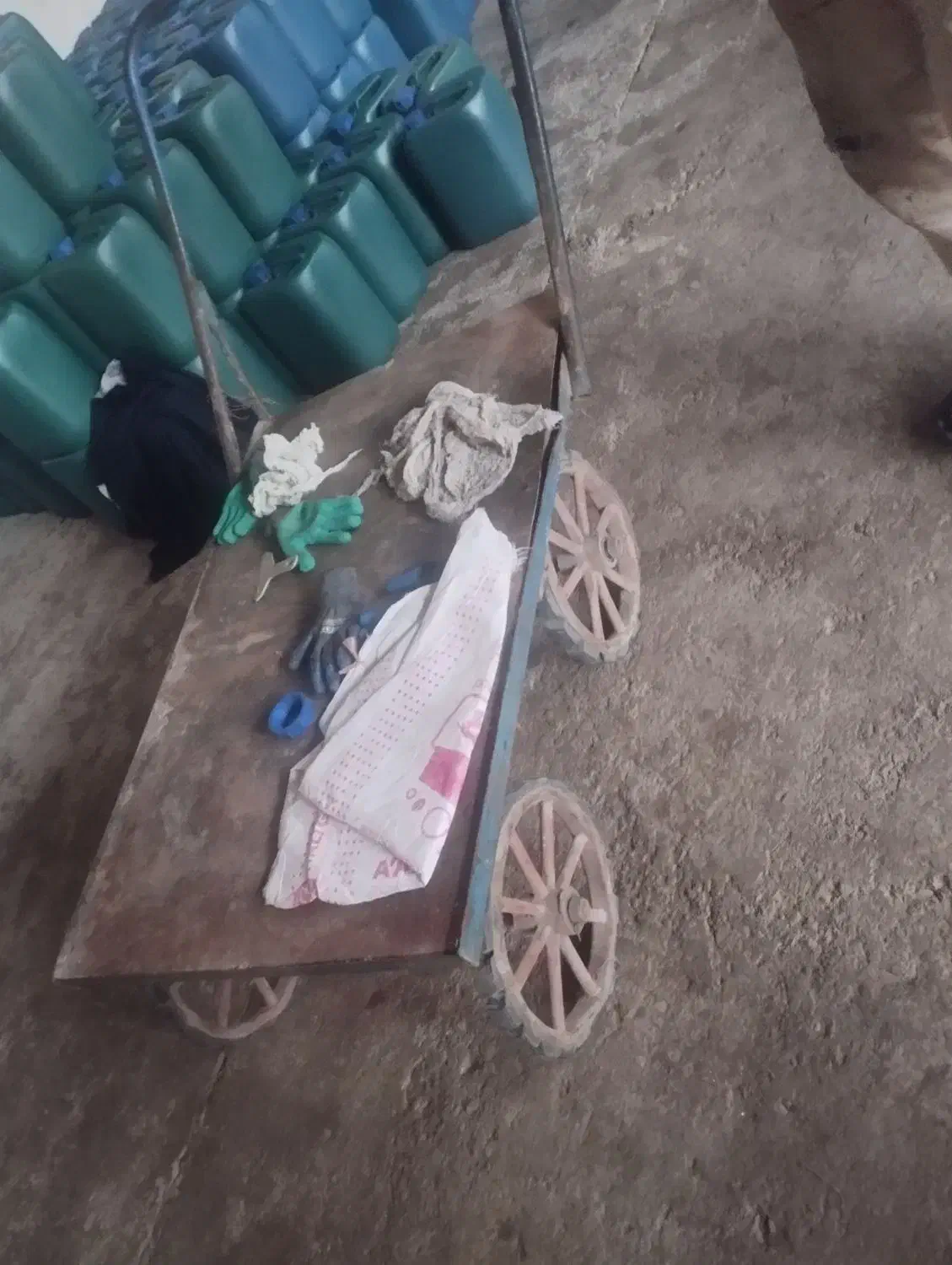 چهار چرخ و باسکول سالم|ابزارآلات|اسلامشهر, شهرک واوان|دیوار