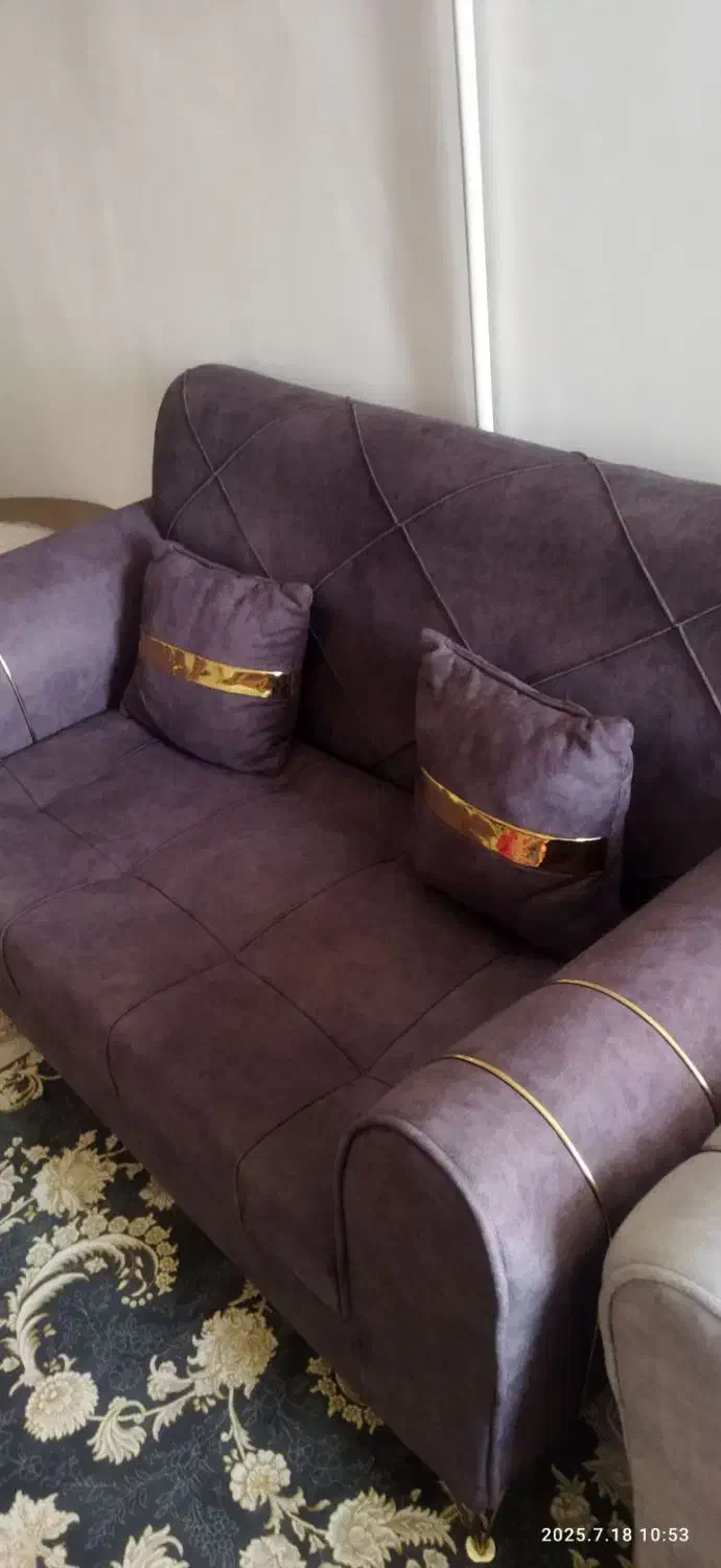 مبل چسترراحتی در حدنو|مبلمان خانگی و میز عسلی|دورود, |دیوار