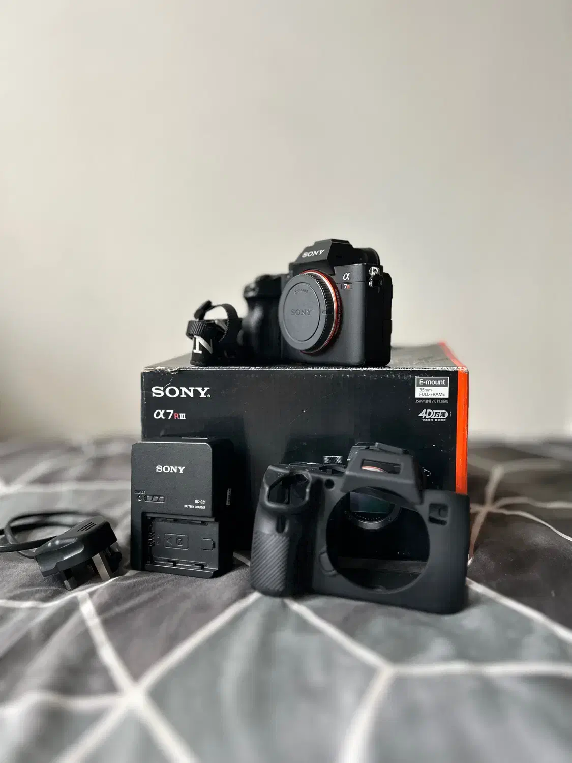 سونی آلفا r3|دوربین عکاسی و فیلم‌برداری|تنکابن, |دیوار