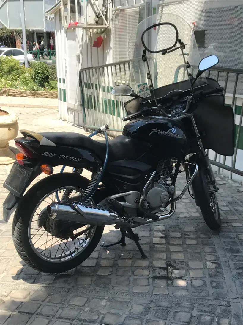 پالس پولسار۸۴|موتورسیکلت|تهران, استقلال|دیوار