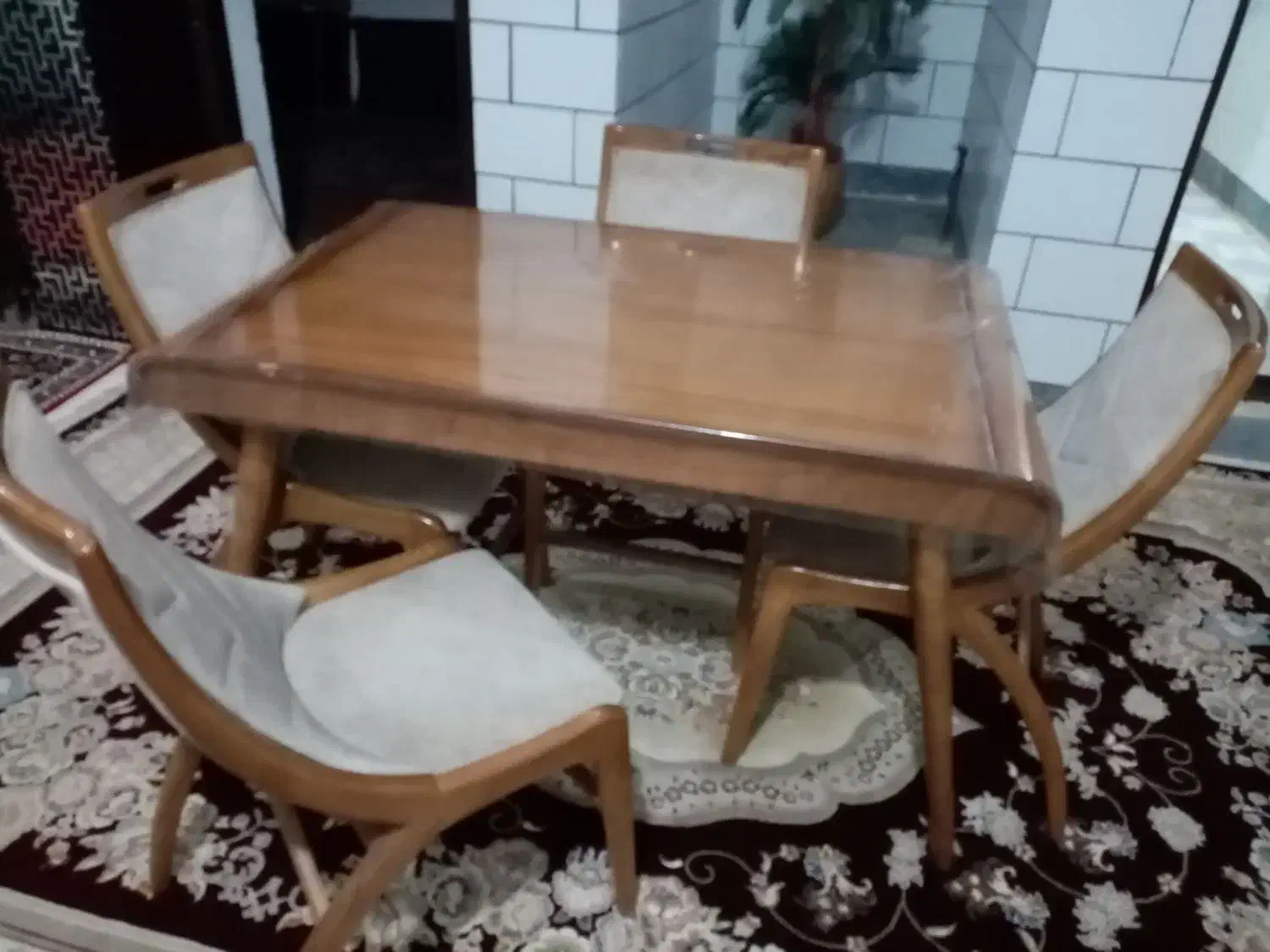 میز نهار خوری|میز و صندلی غذاخوری|اسلامآباد غرب, |دیوار