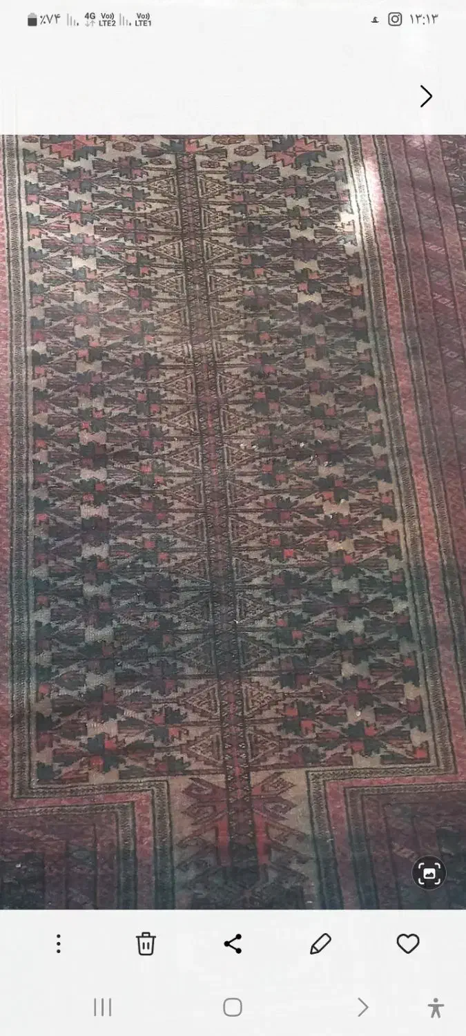 قالیچه دست‌ بافت پشم|کلکسیون اشیاء عتیقه|خمینی‌شهر, |دیوار