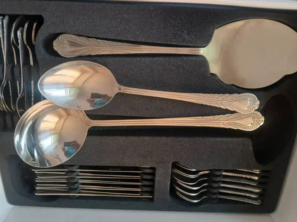 قاشق و چنگال ۱۲ نفره|ظروف سرو و پذیرایی|محمدشهر, محمدشهر|دیوار