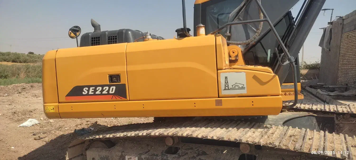 بیل مکانیکی شانتویی ۲۲۰ پرشیا جنوب|خودرو سنگین|اهواز, کمپلو شمالی|دیوار