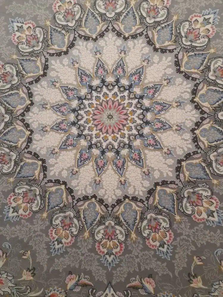 فرش نو آکبند۷۰۰شانه زمرد۱۲متری از پلاستیک درنیومده|فرش|مشهد, ولیعصر (شهرک غرب)|دیوار