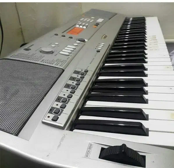 کیبوردیاماهاa300 در حد نو باکارتن|پیانو، کیبورد، آکاردئون|سنندج, |دیوار