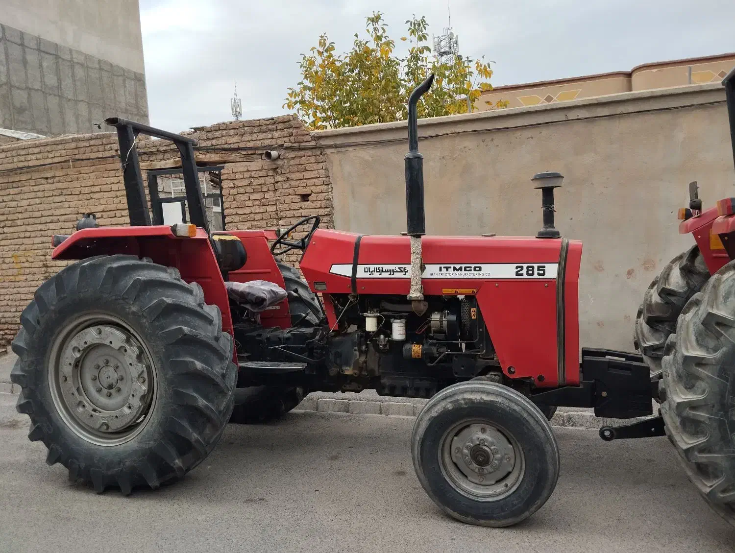 تراکتور 285 مدل1390مدل1389|خودرو سنگین|اهر, |دیوار