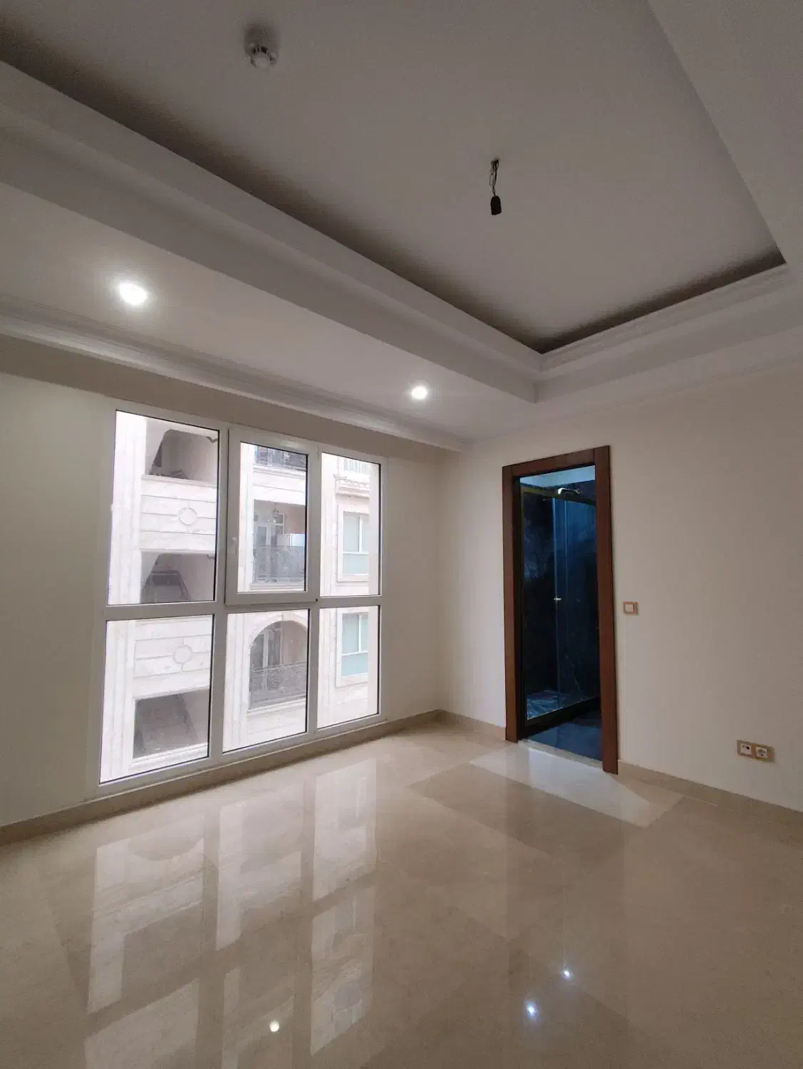 قیطریه ۱۷۰متر ۳خواب مستر فول امکانات