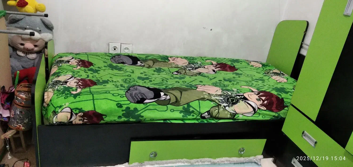 تخت کمد نوجوان|تخت و سرویس خواب|قدس, شهر‌قدس|دیوار