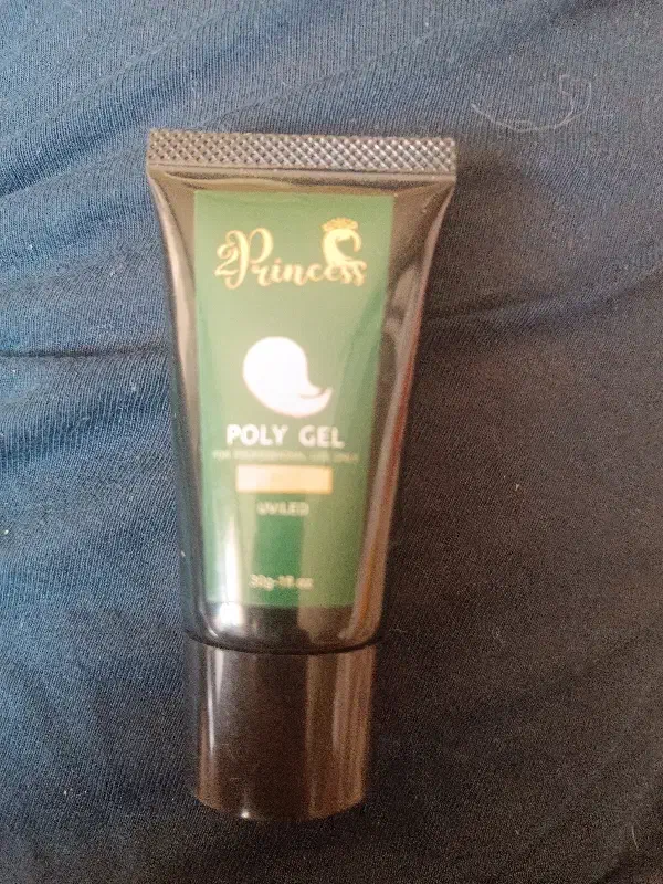 پلی ژل کد ۷ و وسایل ناخن کاری|آرایشی، بهداشتی، درمانی|شاهین‌شهر, فردوسی|دیوار