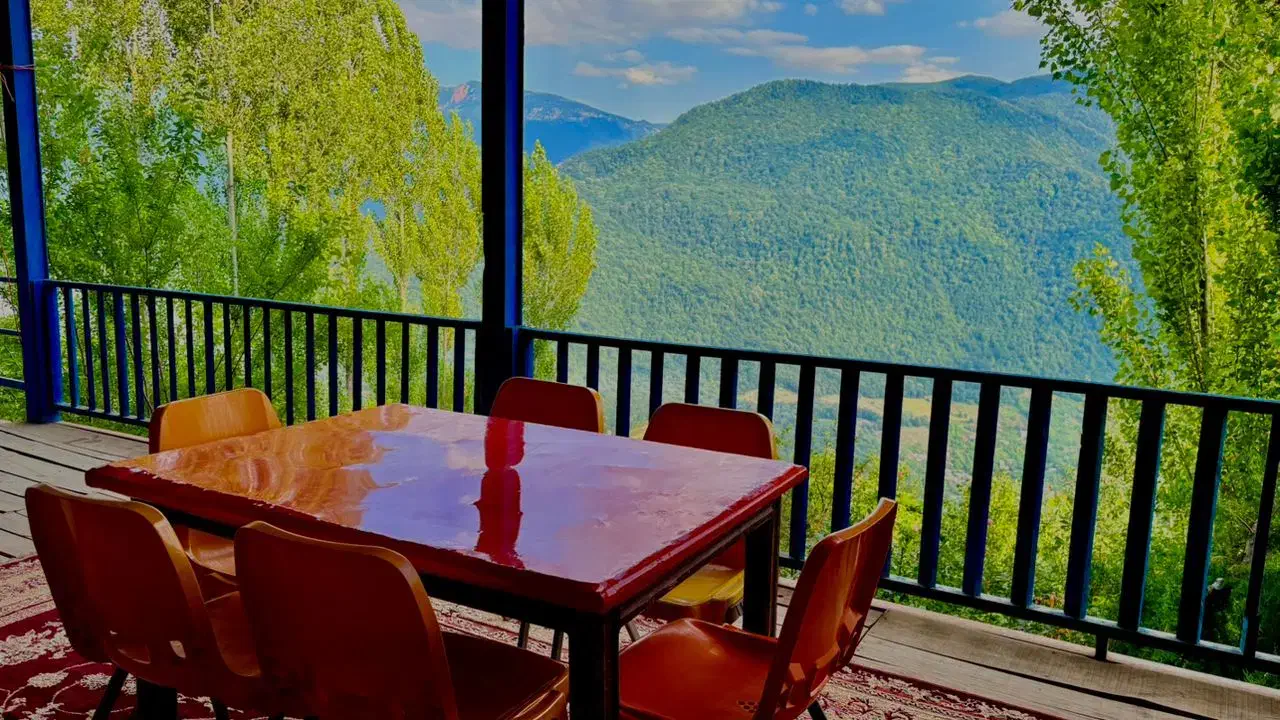 ویلا سنتی یه خواب توارتفاعات علی آبادکتول نوک قله|اجارهٔ کوتاه‌مدت ویلا و باغ|علی‌آباد کتول, |دیوار