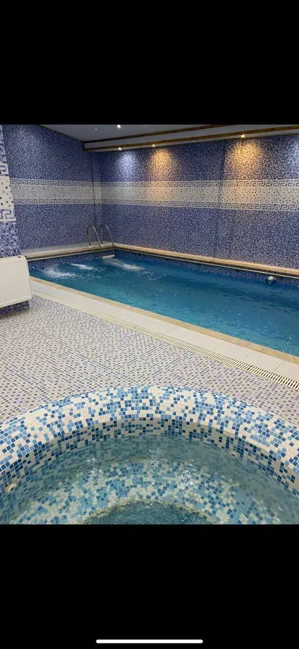 ویلا نوساز استخر دار شیک وتمیز نزدیک به دریا|اجارهٔ کوتاهمدت ویلا و باغ|محمودآباد, |دیوار