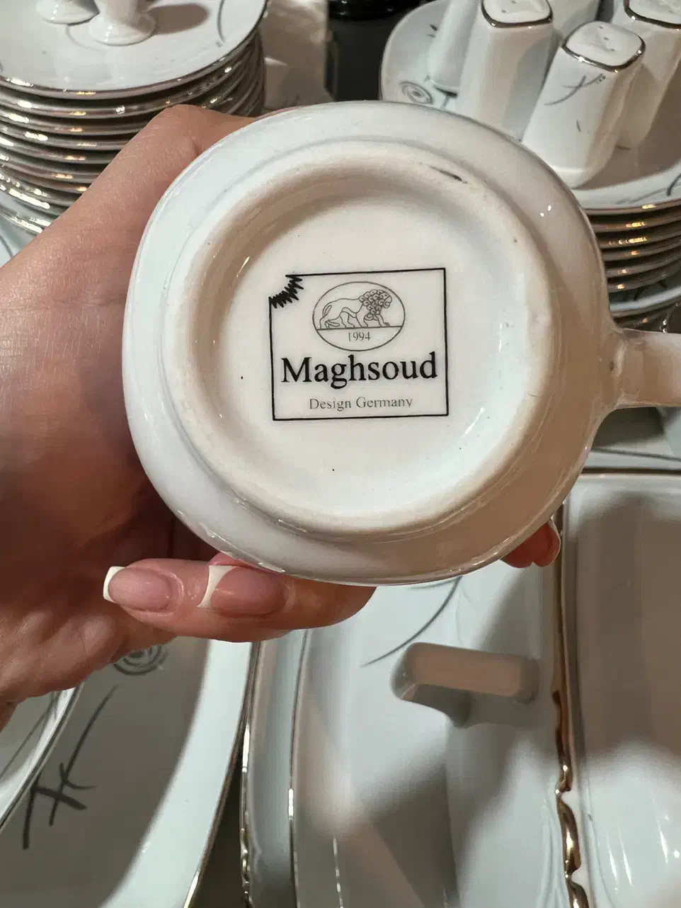 سرویس ۹۸ پارچه ۱۲نفره چینی مقصود|ظروف سرو و پذیرایی|کرج, گلستان|دیوار