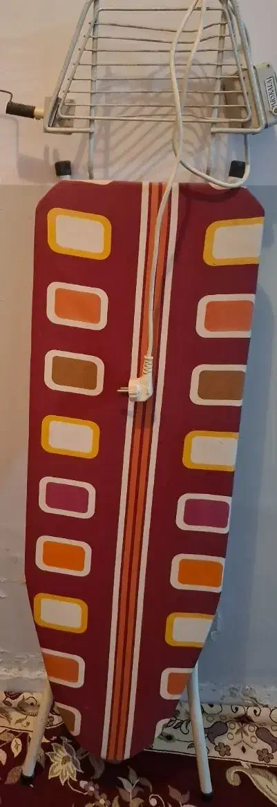 میز اتو بهمراه پریز برق و جای اتو|اتو و لوازم اتو|شیراز, دلگشا|دیوار