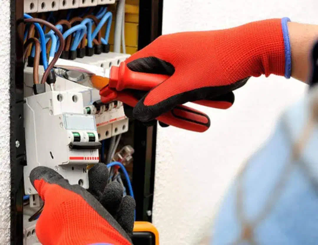 برقکاری ساختمان و صنعتی لوله کشی آبگرمکن و بخاری|خدمات پیشه و مهارت|دورود, |دیوار