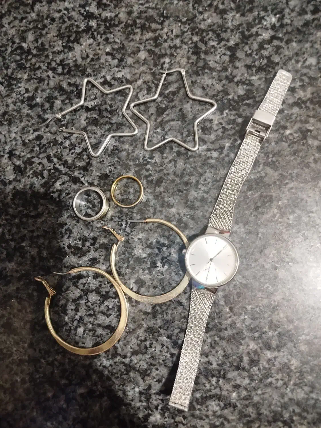 ساعت|ساعت|سبزوار, قصبه شرقی|دیوار