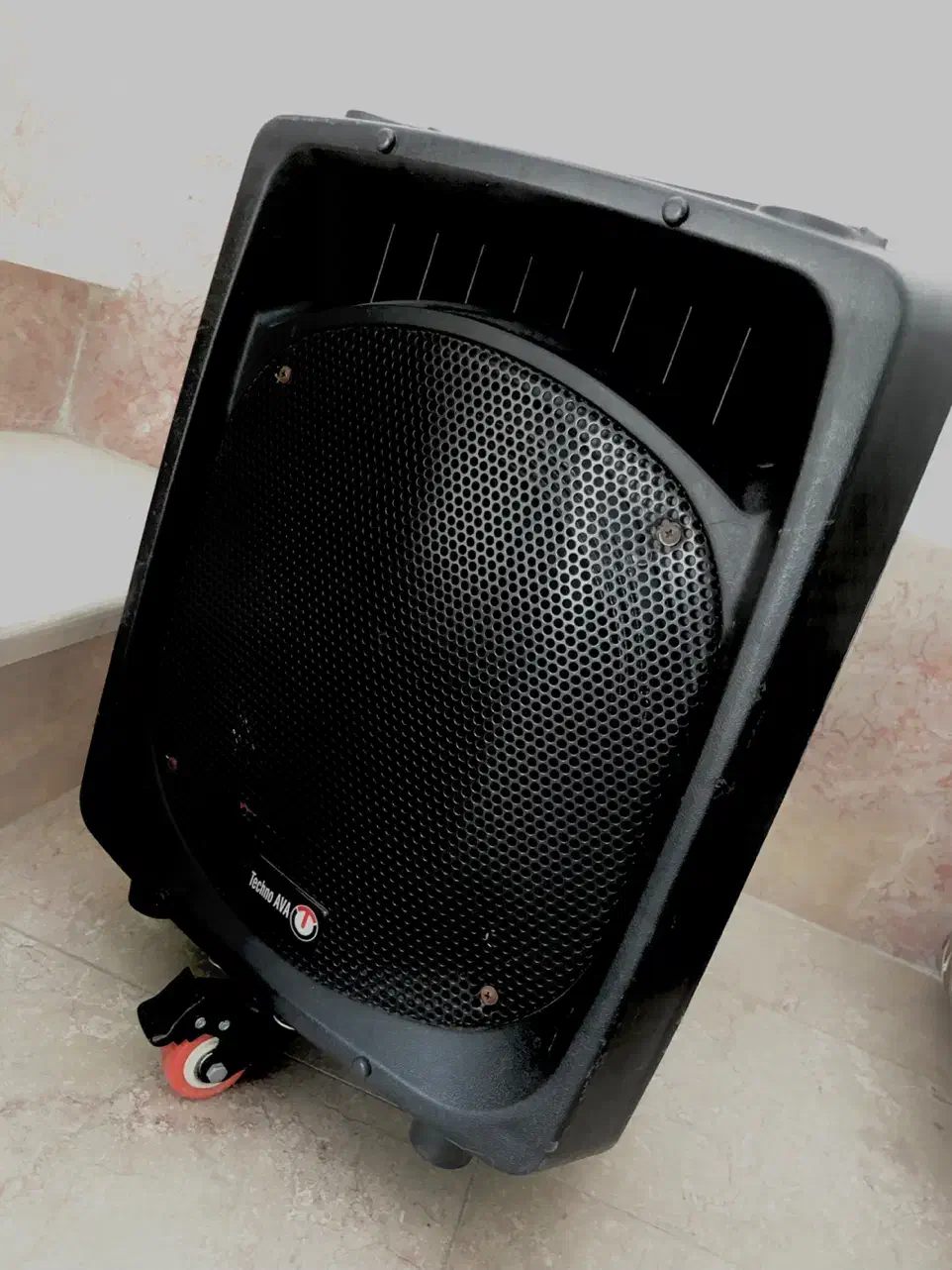 باند اکتیو ۱۵ اینچ (فلشخور بلوتوث)جهت مراسم عروسی|سیستم صوتی خانگی|همدان, |دیوار