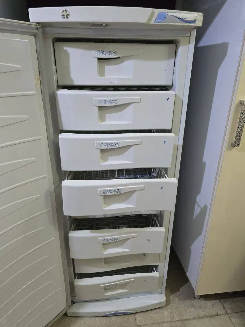 فریزر|یخچال و فریزر|کرج, شهرک ولیعصر|دیوار