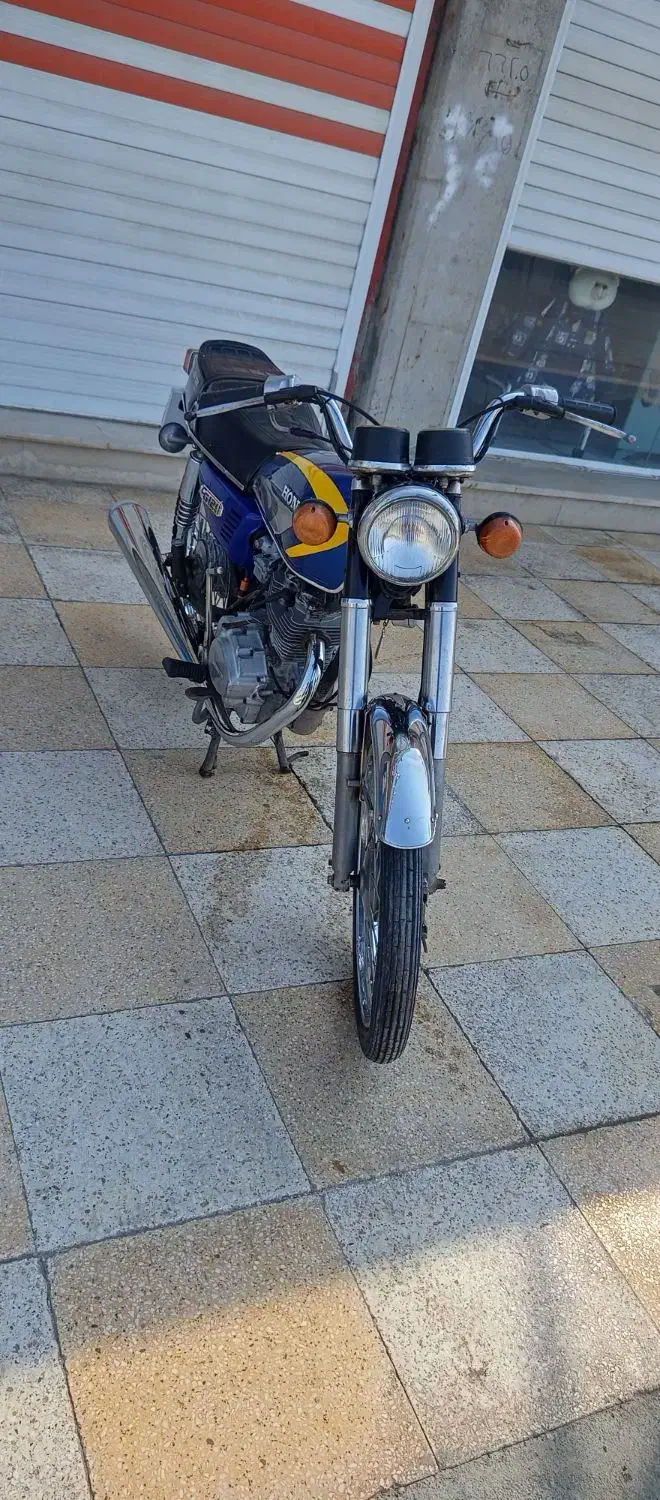 هندا مدل 71سری قدیم 40درصد فابریک|موتورسیکلت|میناب, |دیوار