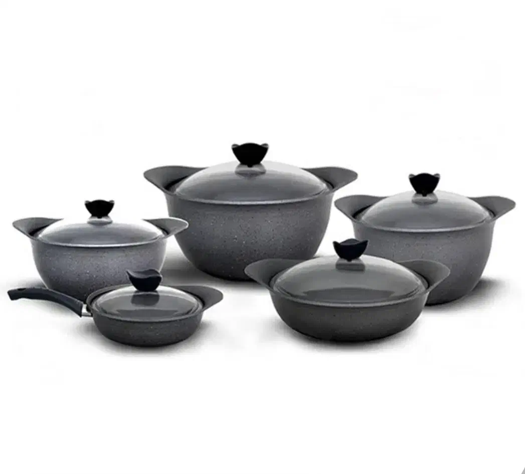 سرویس چدن گرانیت|ظروف پخت‌وپز|کاشان, باغ ماجد|دیوار